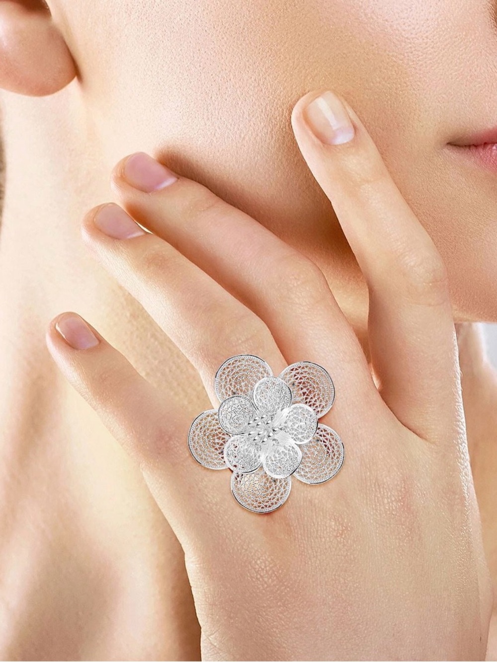 Elegant Sterling Silver Floral Statement Ring